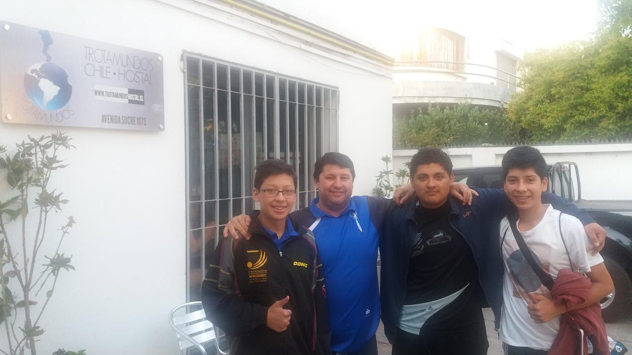 Trotamundos Hostal Santiago de Chile Bagian luar foto