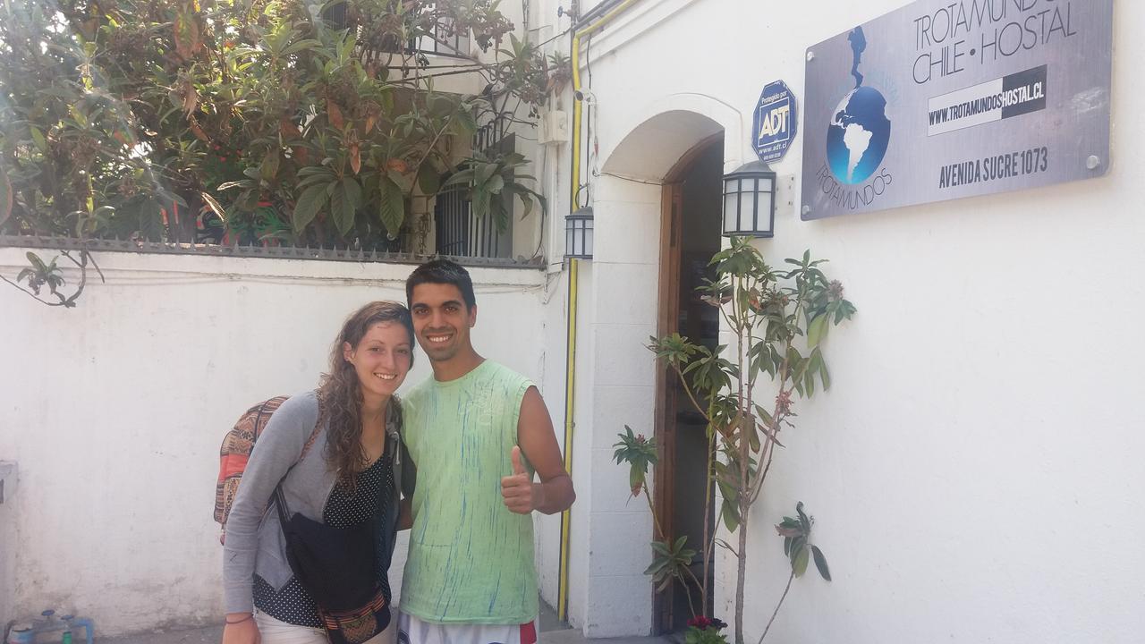 Trotamundos Hostal Santiago de Chile Bagian luar foto